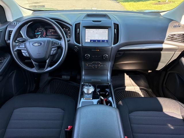 2020 Ford Edge SE