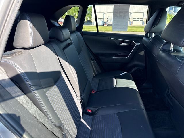 2021 Toyota RAV4 Hybrid XSE
