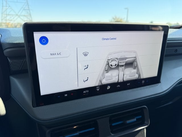 2025 Ford Maverick Lobo Standard