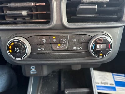 2022 Ford Maverick XL