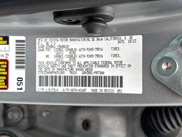 2023 Toyota Tacoma SR V6