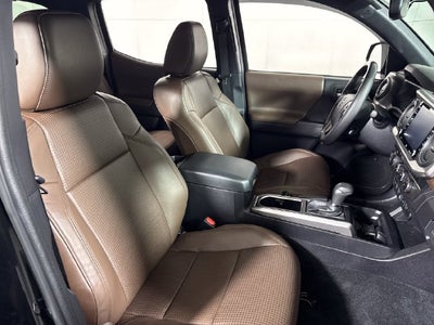 2023 Toyota Tacoma Limited V6