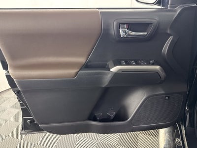 2023 Toyota Tacoma Limited V6