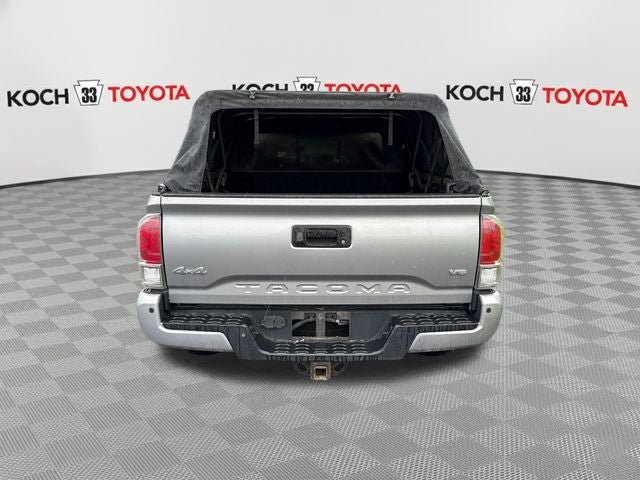 2016 Toyota Tacoma Limited V6