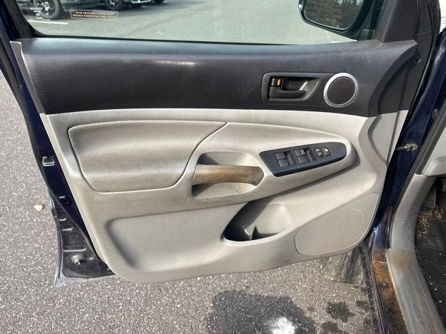 2012 Toyota Tacoma Base V6