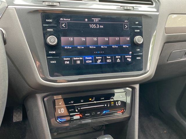 2023 Volkswagen Tiguan 2.0T SE