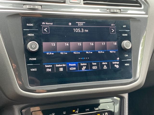 2023 Volkswagen Tiguan 2.0T SE