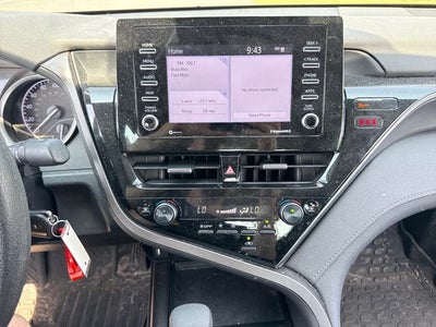2022 Toyota Camry LE