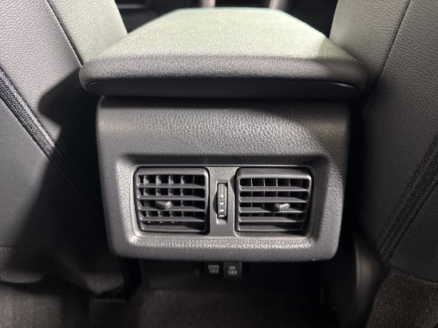 2025 Toyota AWD Camry SE AWD
