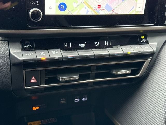 2025 Toyota AWD Camry SE