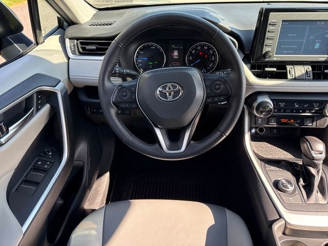 2021 Toyota RAV4 Hybrid XLE Premium