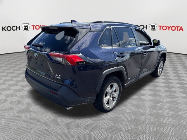 2021 Toyota RAV4 Hybrid XLE