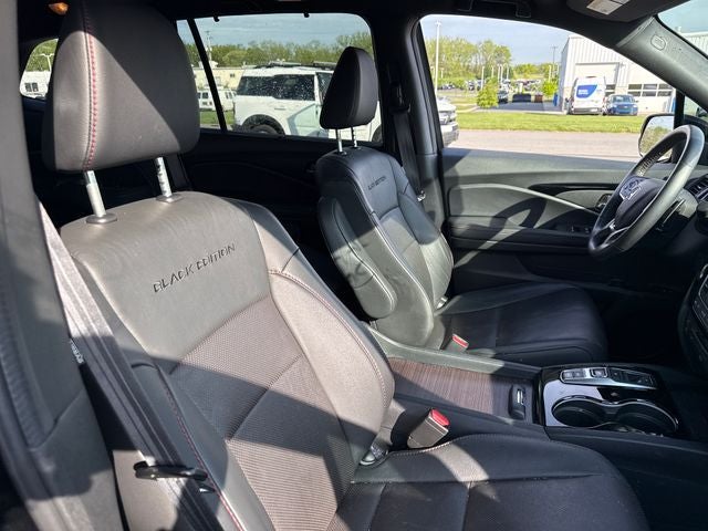 2022 Honda Pilot Black Edition