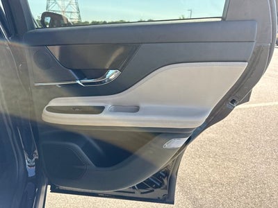 2025 Lincoln Corsair Premiere