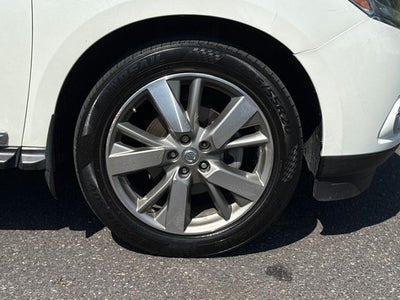 2016 Nissan Pathfinder Platinum