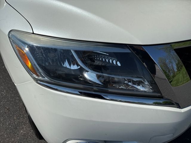 2016 Nissan Pathfinder Platinum