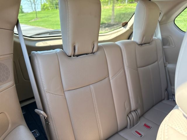 2016 Nissan Pathfinder Platinum