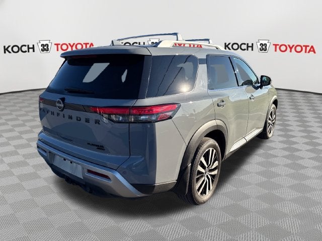2023 Nissan Pathfinder Platinum