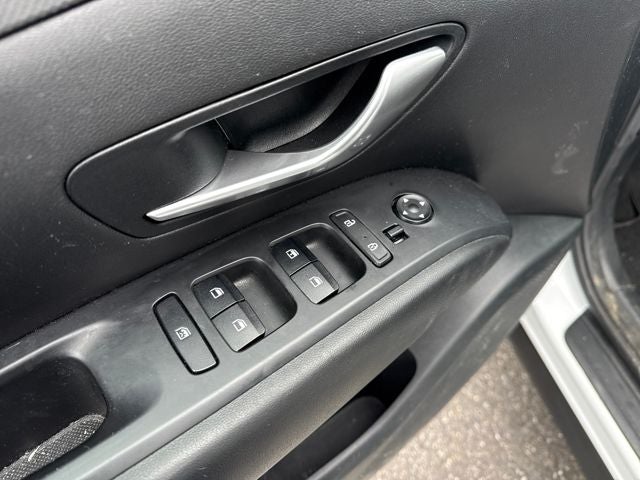 2022 Hyundai Tucson SE