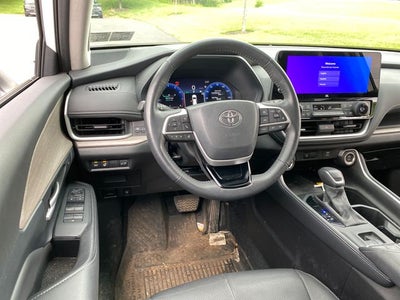 2025 Toyota Grand Highlander Limited