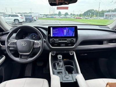 2024 Toyota Grand Highlander XLE