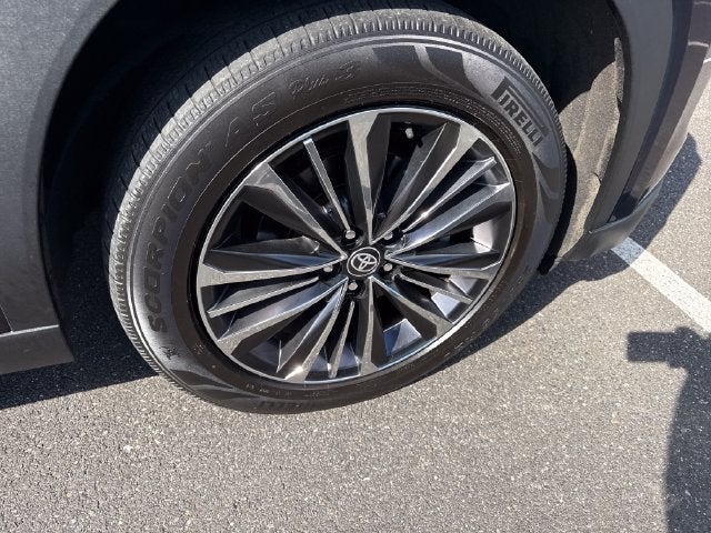 2024 Toyota Grand Highlander Hybrid MAX Platinum