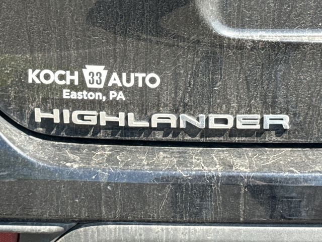 2021 Toyota Highlander LE