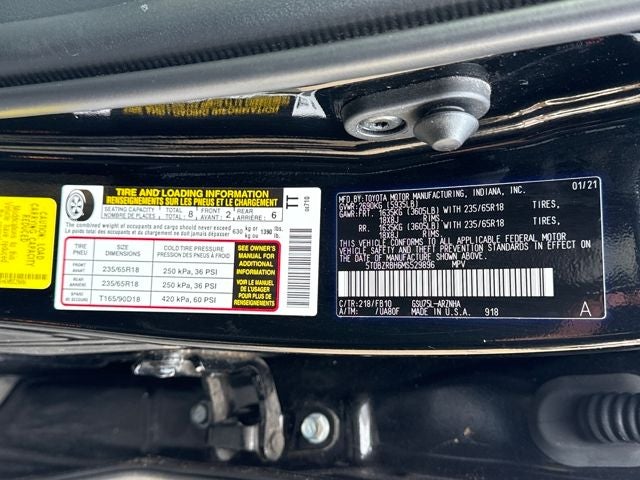 2021 Toyota Highlander LE