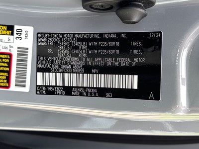 2025 Toyota Sienna Woodland Edition 7 Passenger