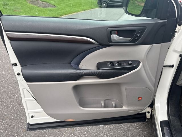 2014 Toyota Highlander Limited