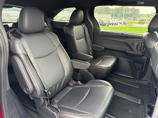 2024 Toyota Sienna XSE 7 Passenger