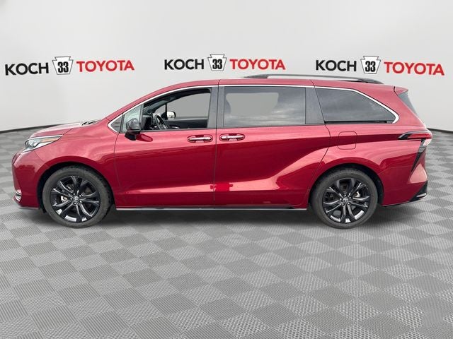 2024 Toyota Sienna XSE 7 Passenger