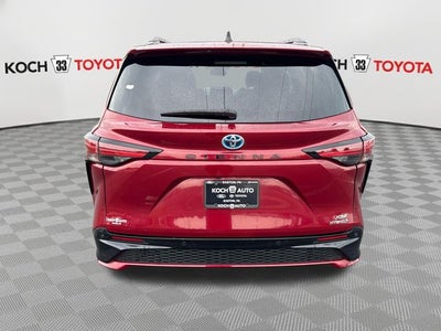 2024 Toyota Sienna XSE 7 Passenger