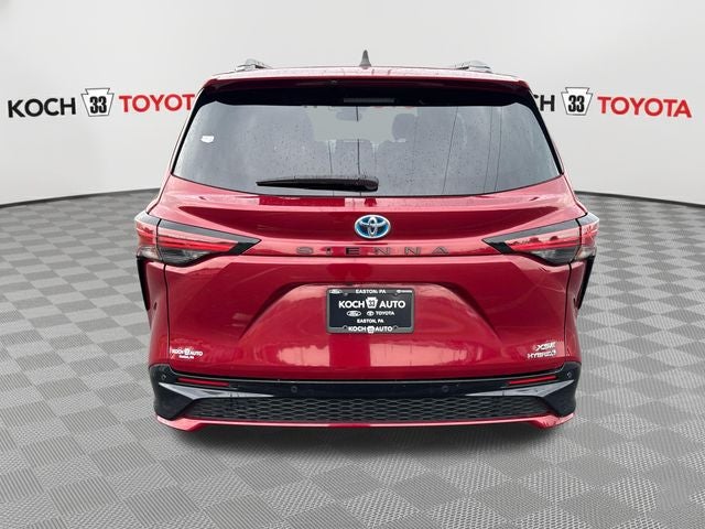 2024 Toyota Sienna XSE 7 Passenger