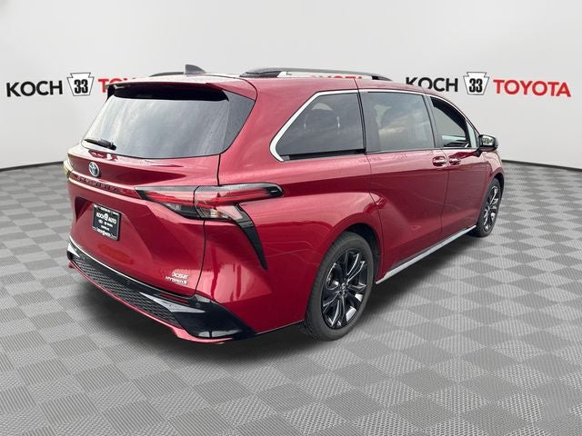 2024 Toyota Sienna XSE 7 Passenger