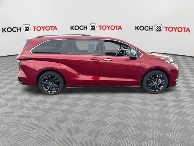 2024 Toyota Sienna XSE 7 Passenger