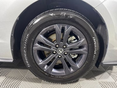 2025 Toyota Sienna XSE 7 Passenger