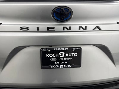 2025 Toyota Sienna XSE 7 Passenger