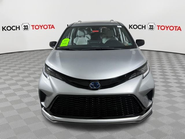 2025 Toyota Sienna XSE 7 Passenger