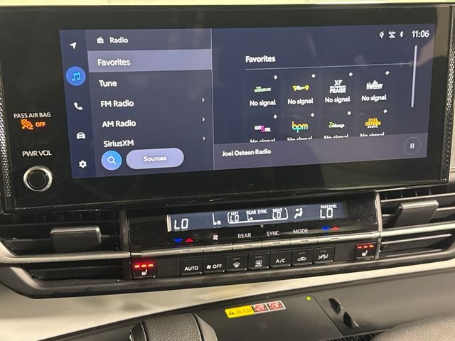 2025 Toyota Sienna XSE 7 Passenger