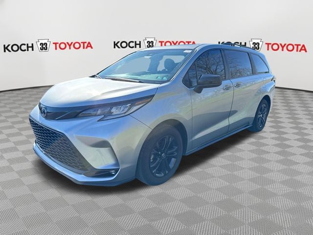 2025 Toyota Sienna XSE 7 Passenger