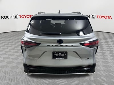 2025 Toyota Sienna XSE 7 Passenger
