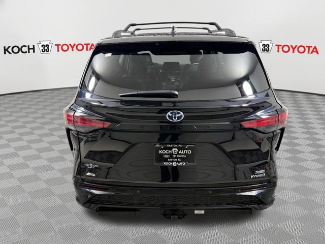 2023 Toyota Sienna XSE 7 Passenger