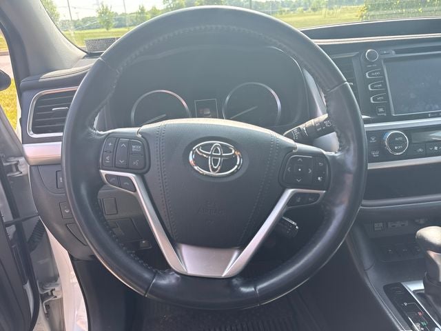 2019 Toyota Highlander Limited Platinum