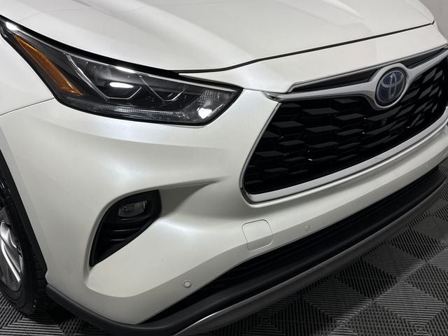 2021 Toyota Highlander Hybrid Platinum