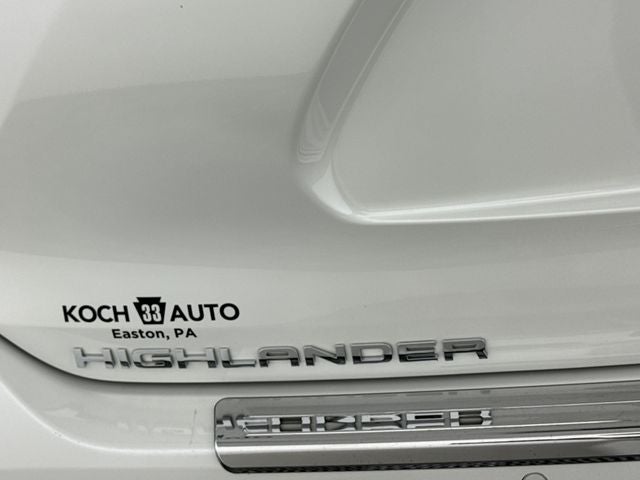 2021 Toyota Highlander Hybrid Platinum