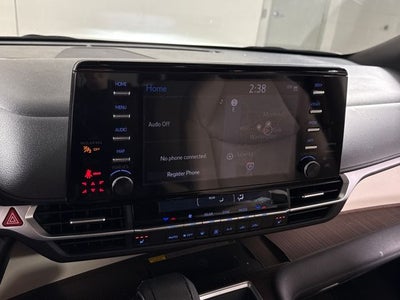 2024 Toyota Sienna XLE