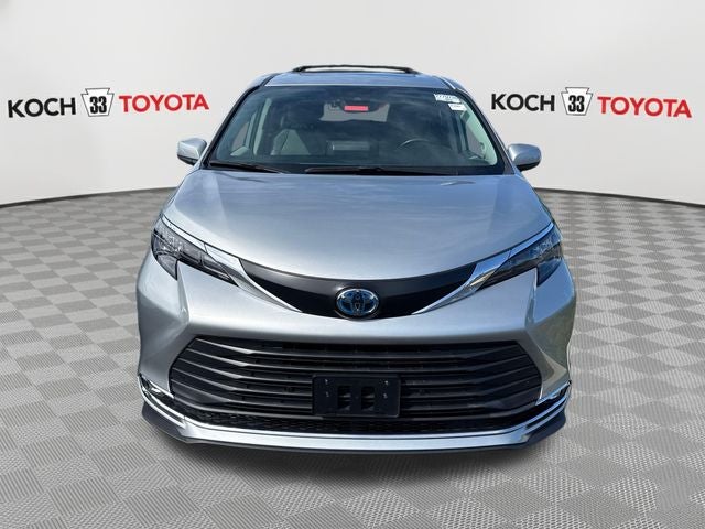 2024 Toyota Sienna XLE 7 Passenger