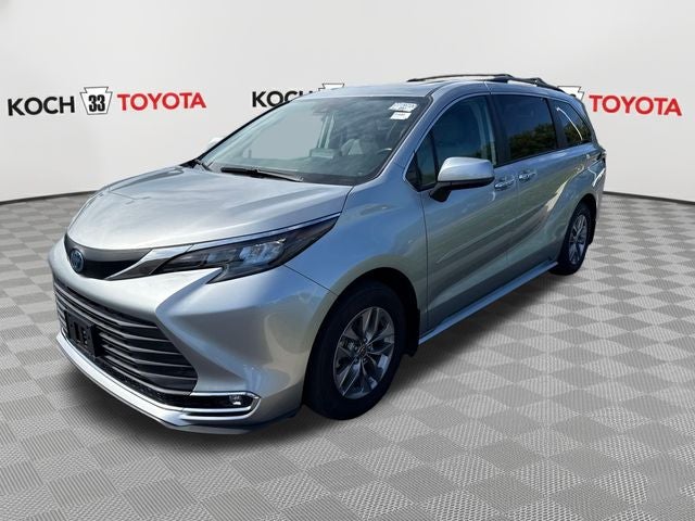 2024 Toyota Sienna XLE 7 Passenger