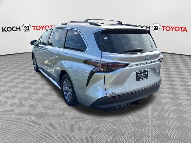 2024 Toyota Sienna XLE 7 Passenger
